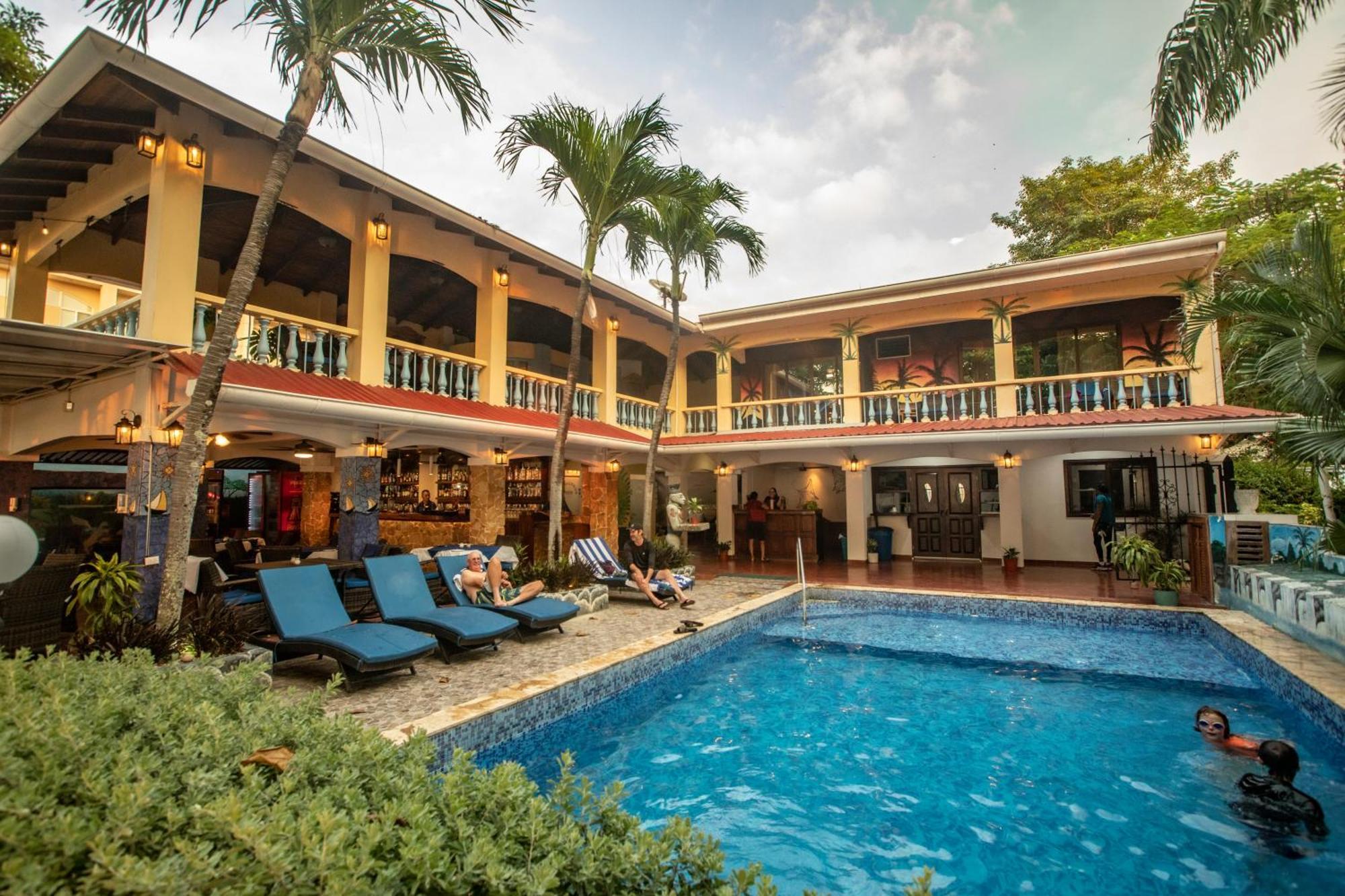Hotel El Velero بلايا هيرموسا المظهر الخارجي الصورة